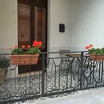 Sunflower Oda ve Kahvaltı