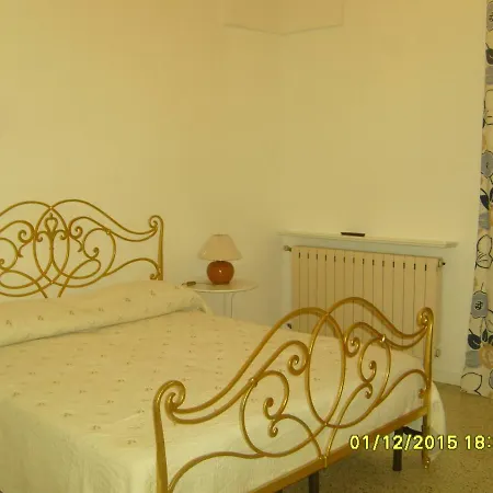 Sunflower Bed and breakfast *
